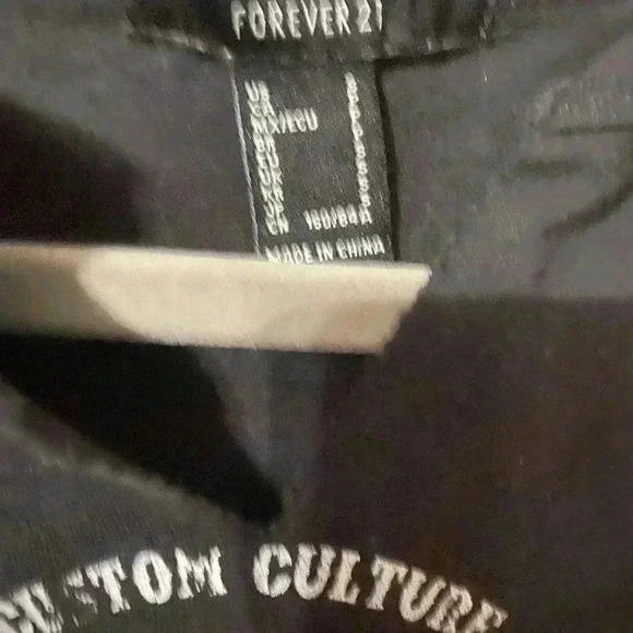 Forever 21 Lot of 3 Size S Cropped Shirts - Picture 4 of 11